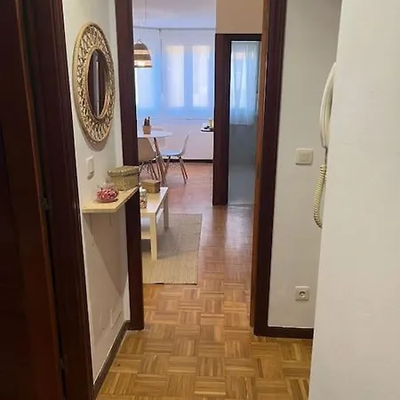 Acogedor Y Soleado Recien Amueblado En Apartman